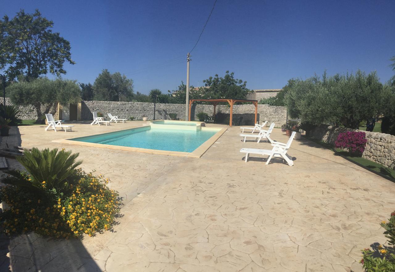 Vila Oasi Di Cava Ispica Pietre Nere San Zagaria Exteriér fotografie